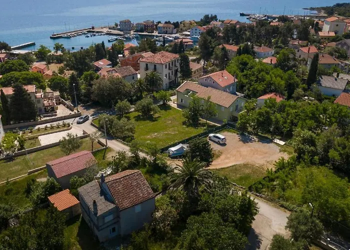 Meer Διαμέρισμα